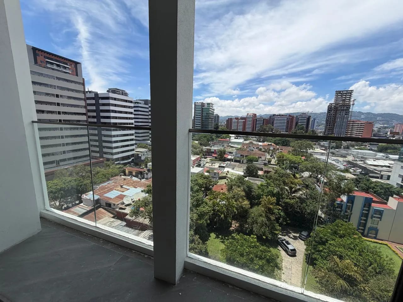 Apartamento en Venta – Atarah, Zona 10 — Apartamento en Venta en Atarah, Zona 10, Guatemala, Ciudad — foto 6 de 17