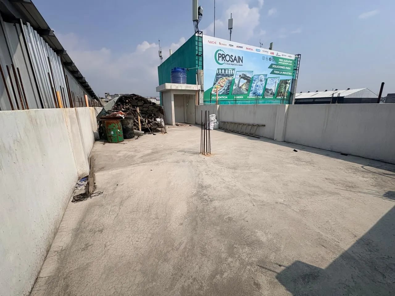 EDIFICIO NUEVO DE TRES NIVELES EN VENTA – AVENIDA BOLÍVAR — Edificio en Venta en Zona 8, Guatemala, Ciudad — foto 7 de 8