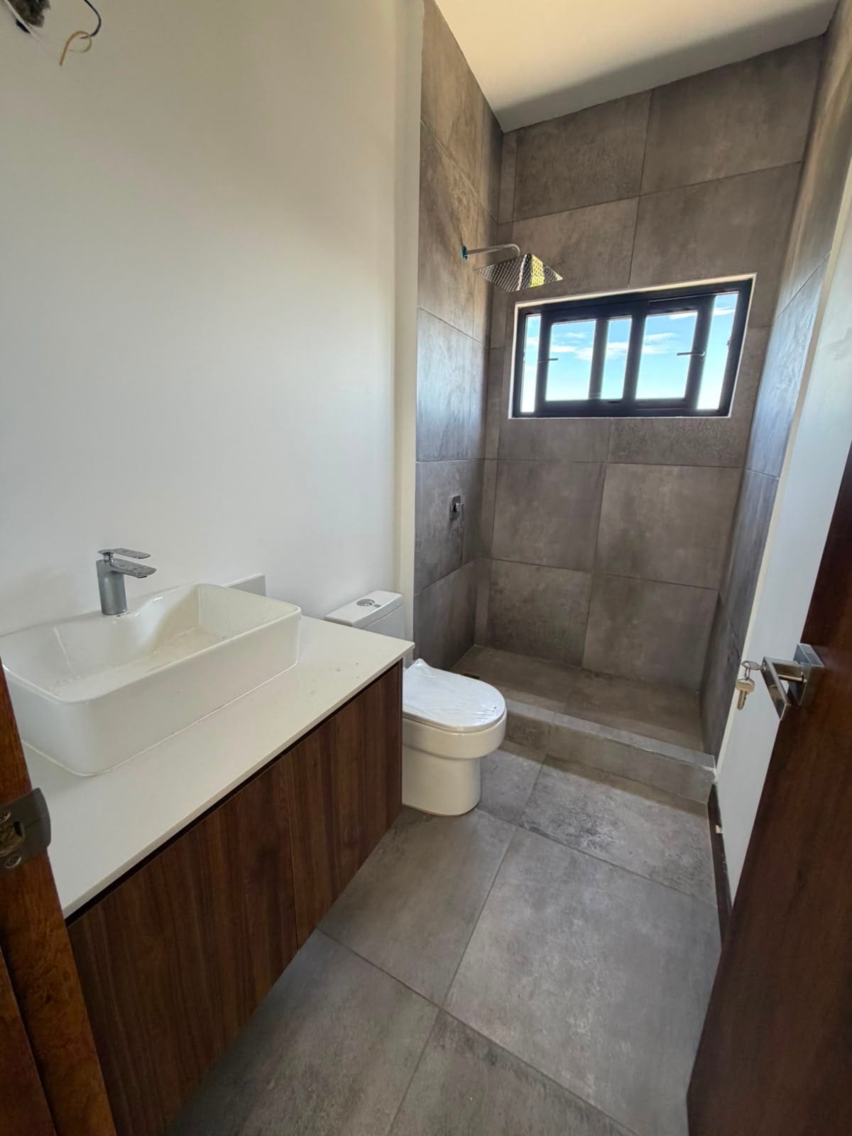 Casa en venta Las 7 Gotas carretera a El Salvador km 18.5 — Casa en Venta en Carretera a El Salvador, Guatemala, Ciudad — foto 5 de 12