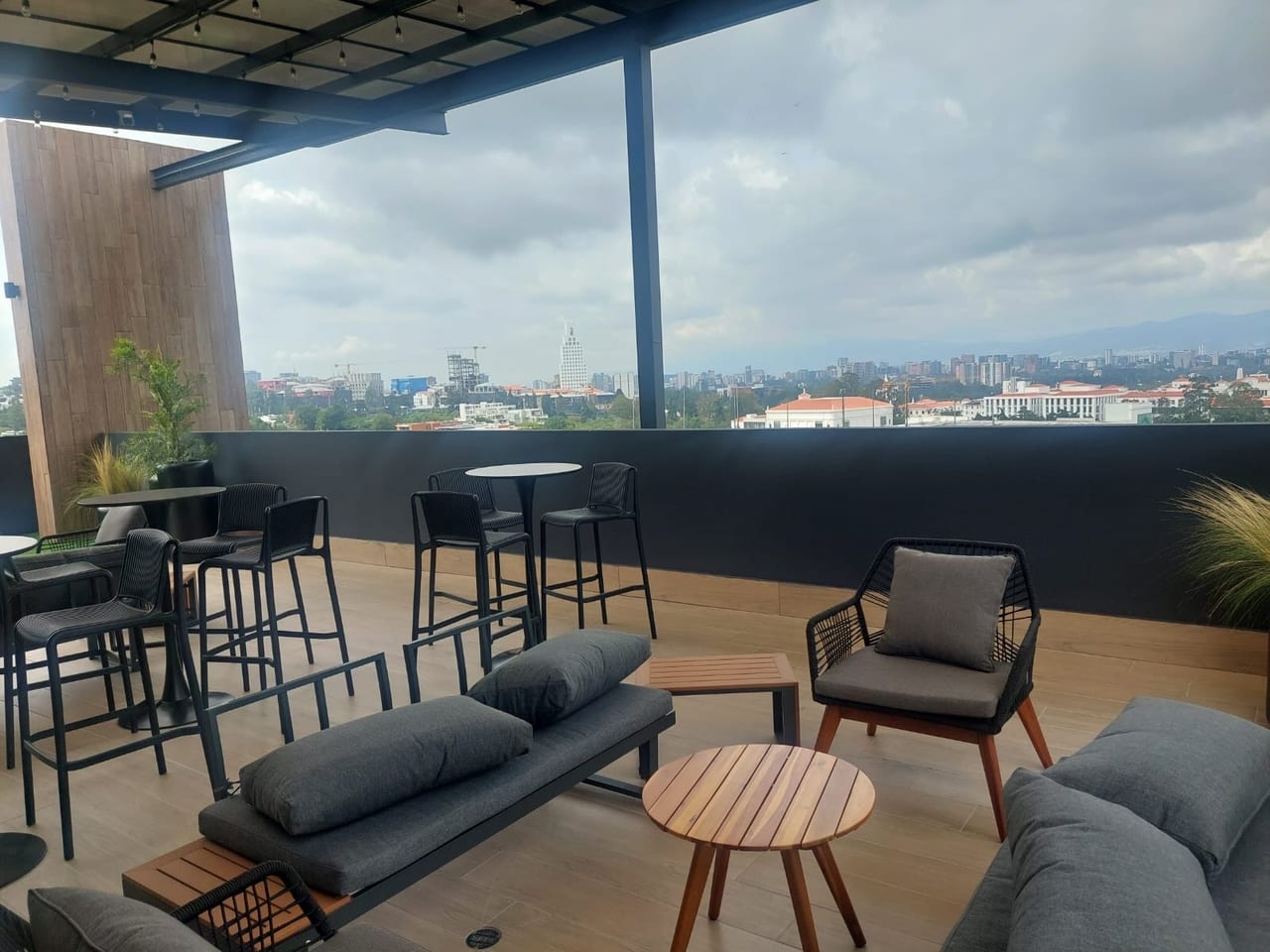 Apartamento en renta para estrenar, zona 16 (copia) — Apartamento en Alquiler en Kanajuyú, Zona 16, Guatemala, Ciudad — foto 11 de 17