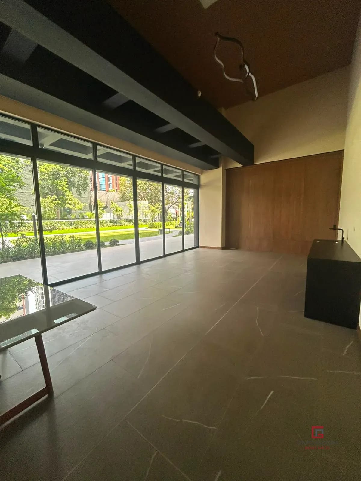 Espectacular apartamento en renta Ferré Diez — Apartamento en Alquiler en Ferré Diez, Zona 10, Guatemala, Ciudad — foto 15 de 16