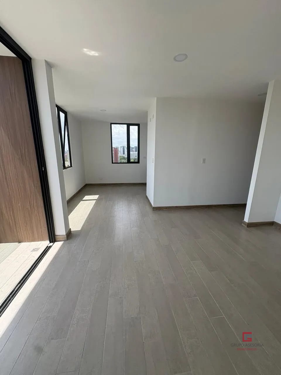 Apartamento Nuevo en alquiler Providencia zona 13 — Apartamento en Alquiler en Providencia Apartamentos, Zona 13, Guatemala, Ciudad — foto 3 de 17