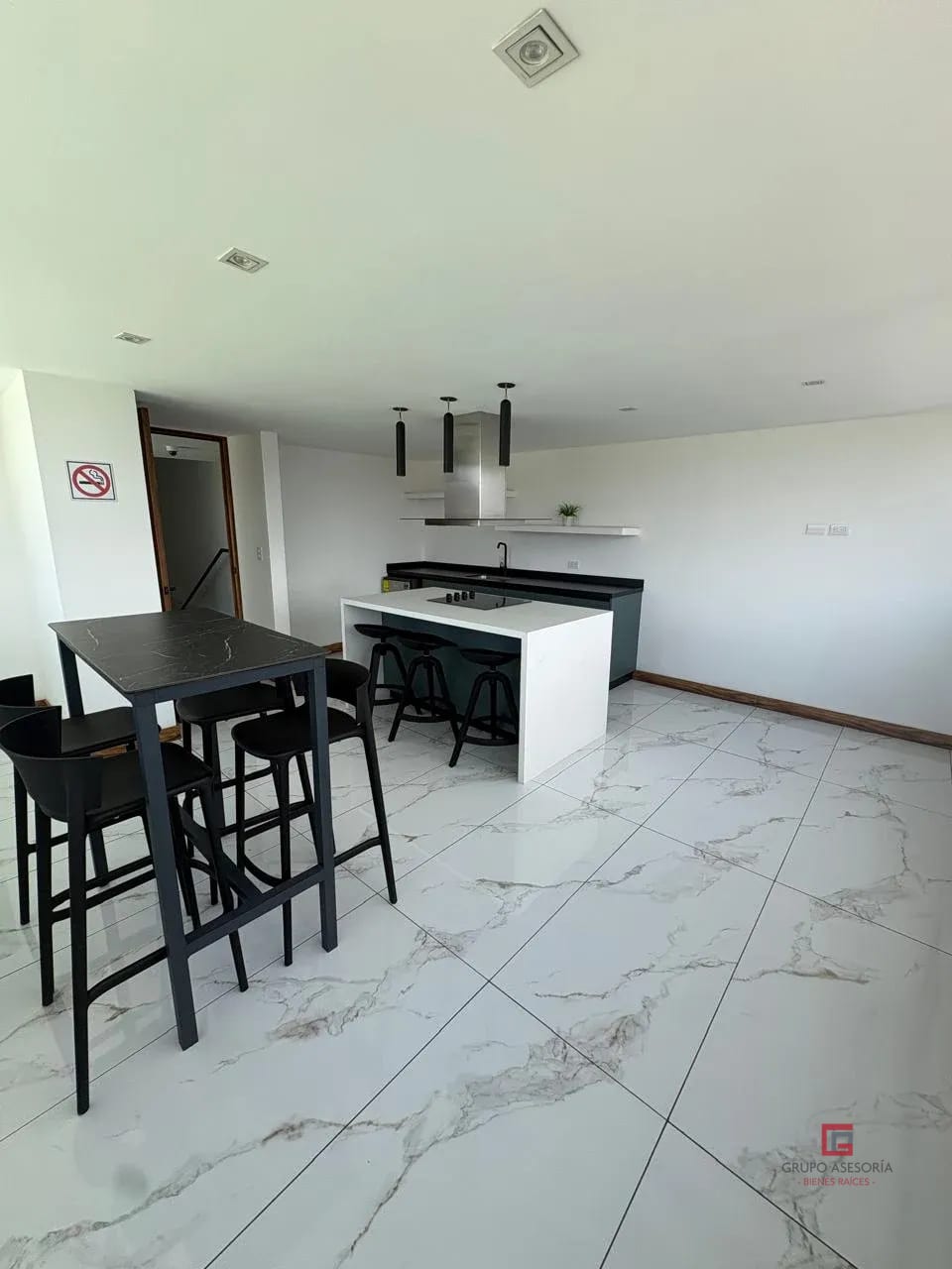 Apartamento Nuevo en alquiler Providencia zona 13 — Apartamento en Alquiler en Providencia Apartamentos, Zona 13, Guatemala, Ciudad — foto 15 de 17