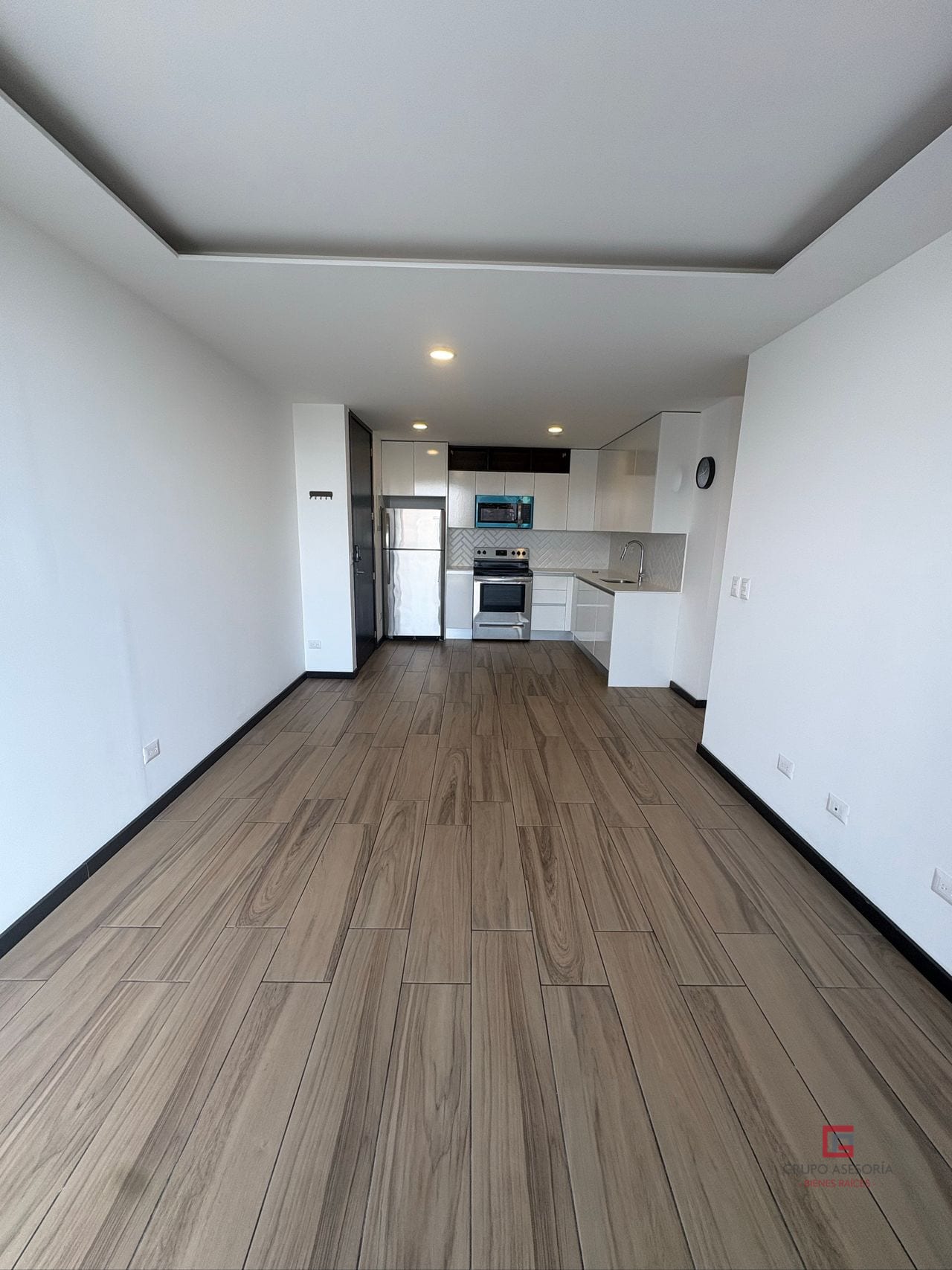 Hermoso apartamento en Cassia zona 15 — Apartamento en Alquiler en Cassia, Zona 15, Guatemala, Ciudad — foto 2 de 17