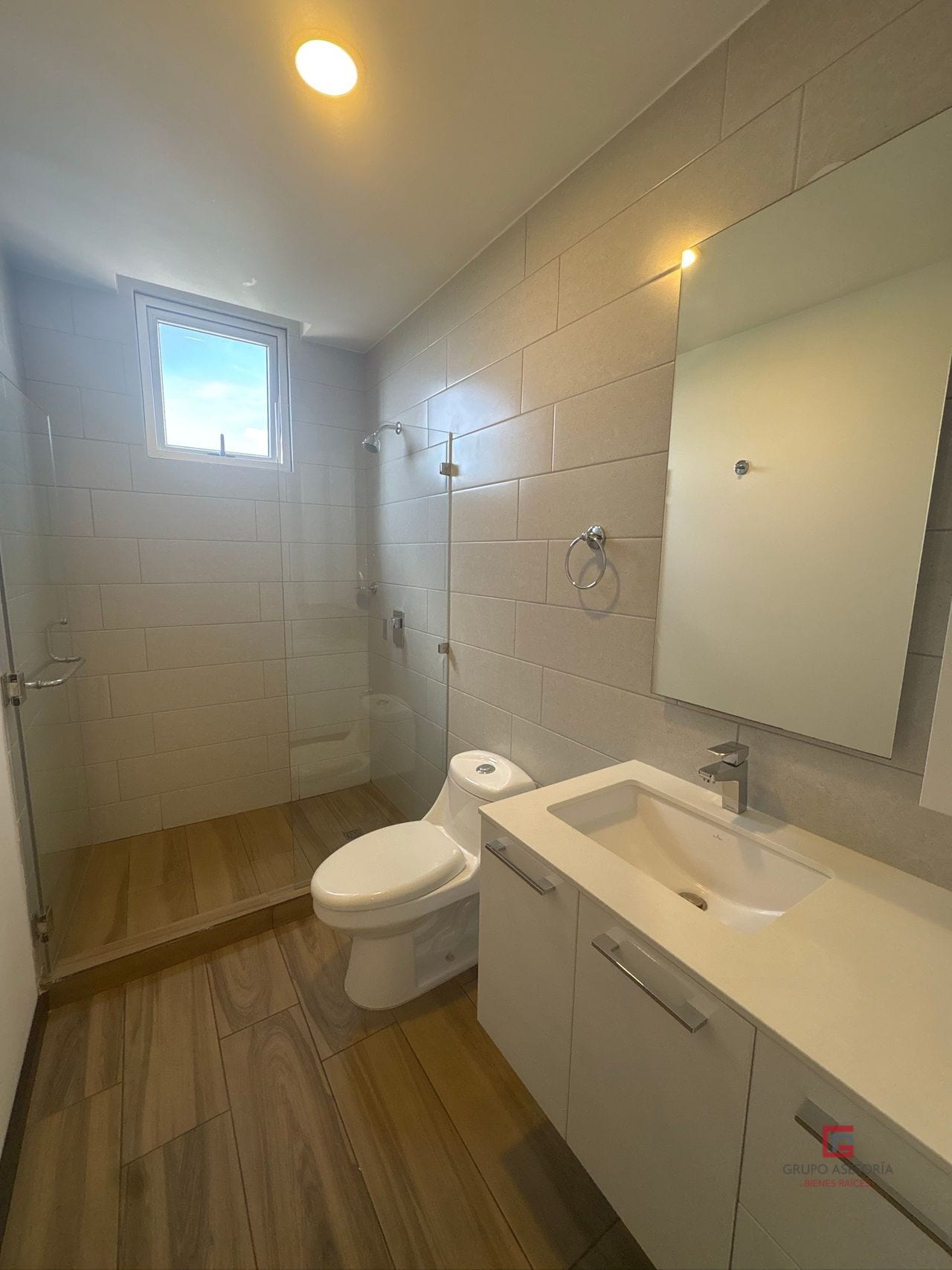 Hermoso apartamento en Cassia zona 15 — Apartamento en Alquiler en Cassia, Zona 15, Guatemala, Ciudad — foto 9 de 17