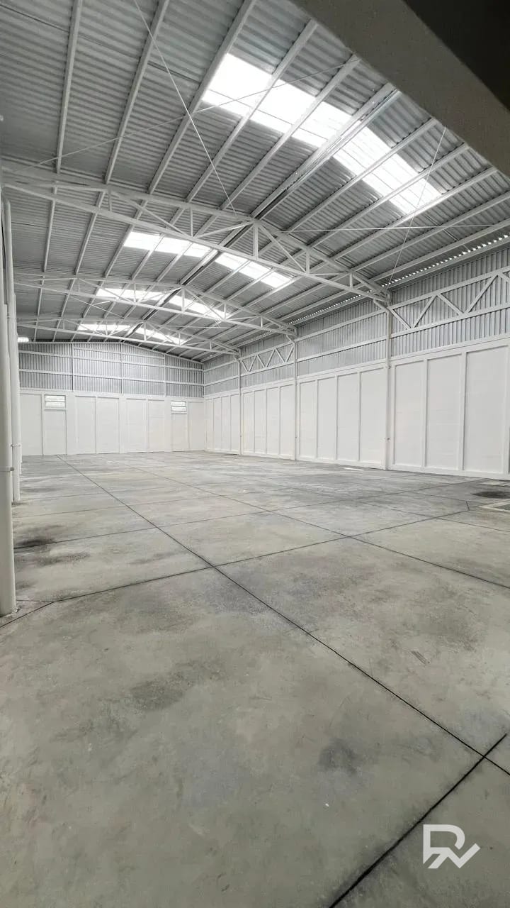 OFIBODEGAS EN RENTA CAES Metraje: 546.24 m² totales — Bodega / Ofibodega en Alquiler en Carretera a El Salvador, Guatemala, Ciudad — foto 4 de 5