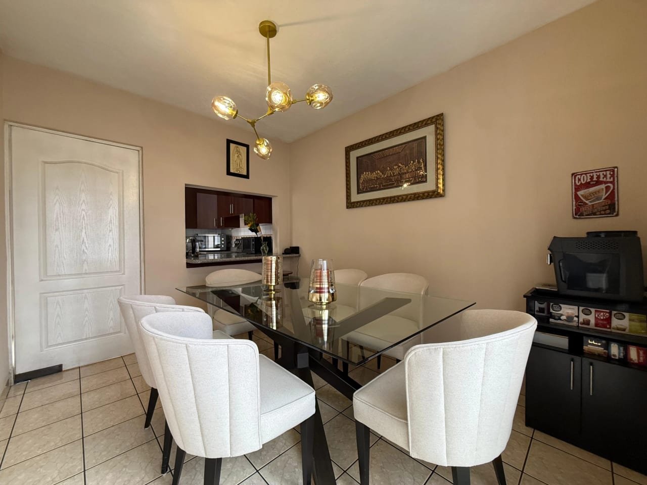 Casa en Venta en San Cristóbal | Zona 8 de Mixco — Casa en Venta en Zona 8 Mixco, Guatemala, Ciudad — foto 4 de 15
