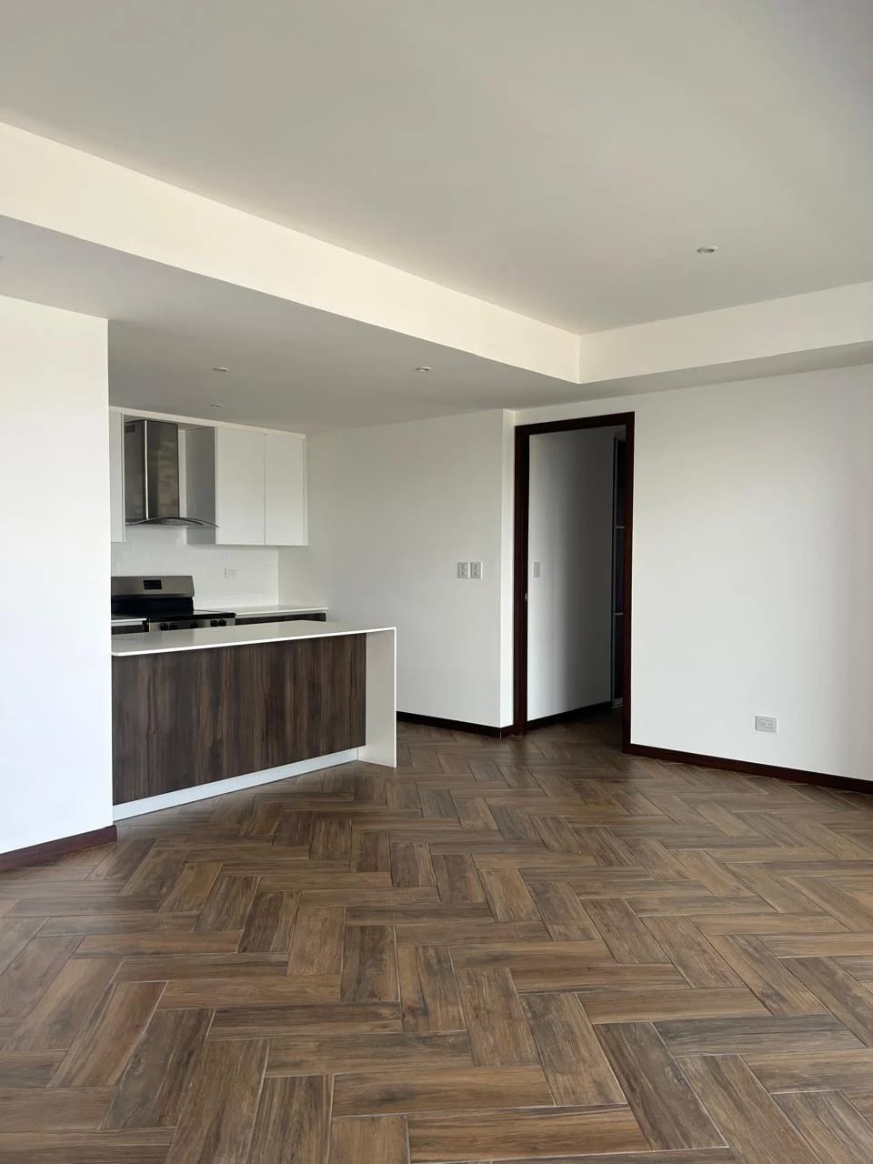 Apartamento en Venta | Edificio Naori, Zona 10 — Apartamento en Venta en Naori, Zona 10, Guatemala, Ciudad — foto 2 de 17