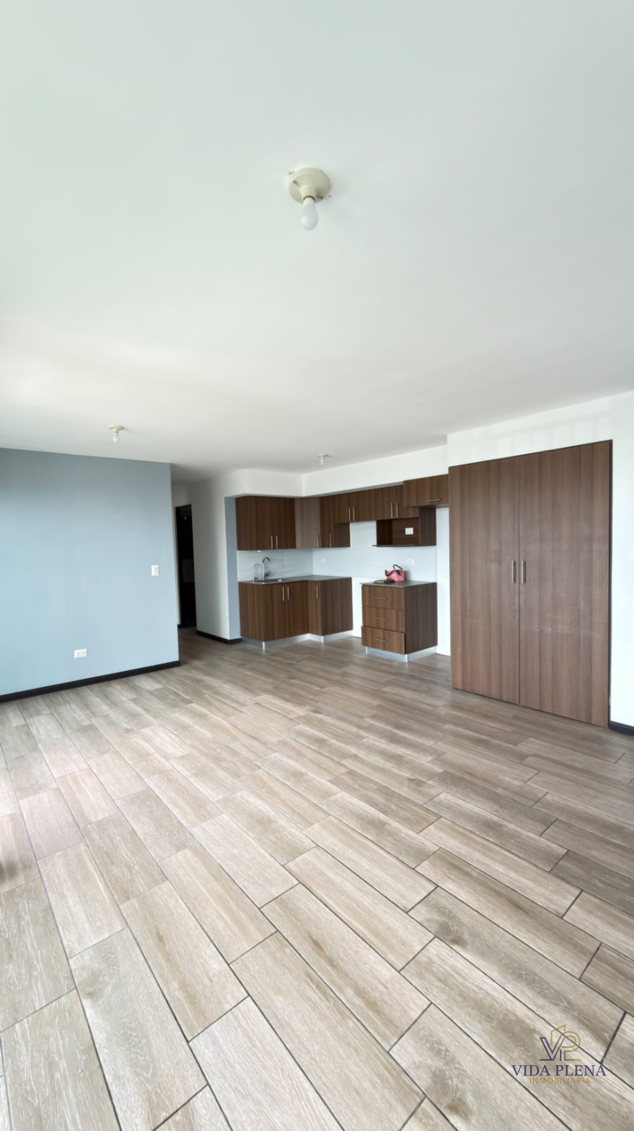 APARTAMENTO RENTA O VENTA SAKAI Z.1 MIXCO Carretera Interamericana — Apartamento en Venta en Sakai, Zona 1 Mixco, Guatemala, Ciudad — foto 3 de 10