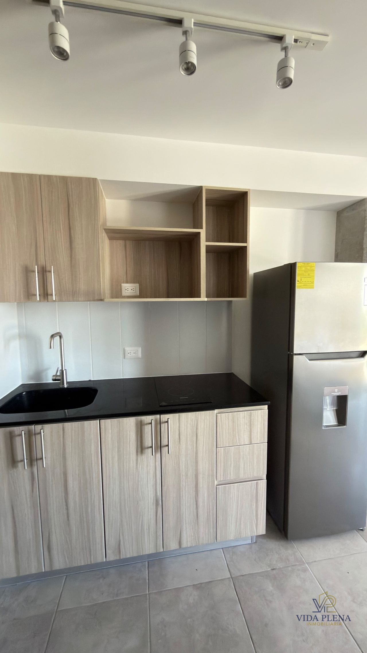 Renta de Apartamento Z.10 Fiamene — Apartamento en Alquiler en Fiamene, Zona 10, Guatemala, Ciudad — foto 5 de 17