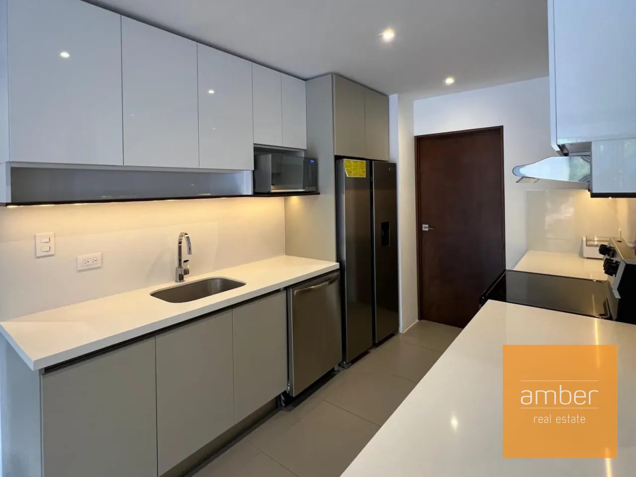 Apartamento en Ailé, zona 13 — Apartamento en Alquiler en Zona 13, Guatemala, Ciudad — foto 1 de 9