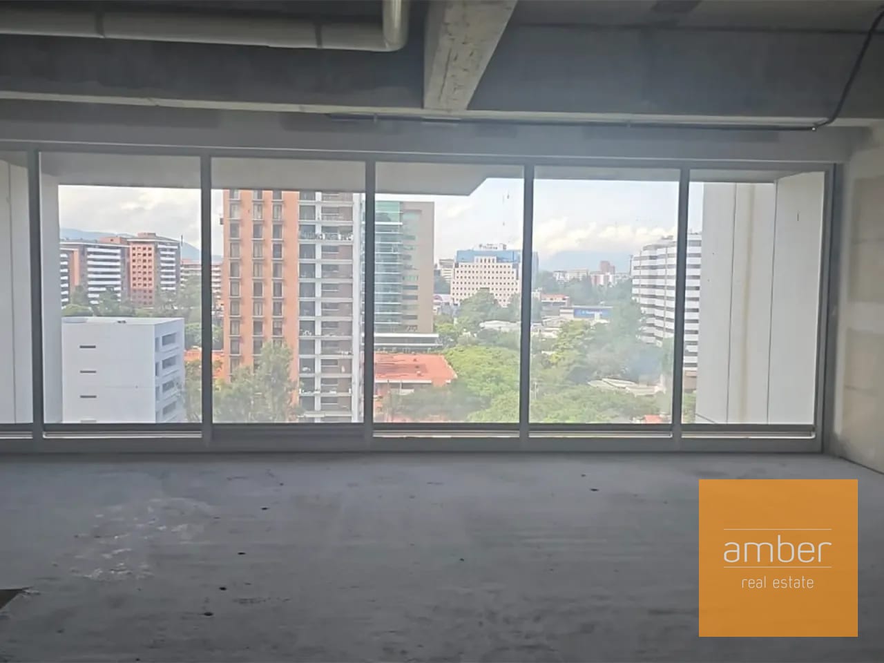 Oficina en Vasanta, zona 10 — Oficina en Venta en Vasanta, Zona 10, Guatemala, Ciudad — foto 1 de 6
