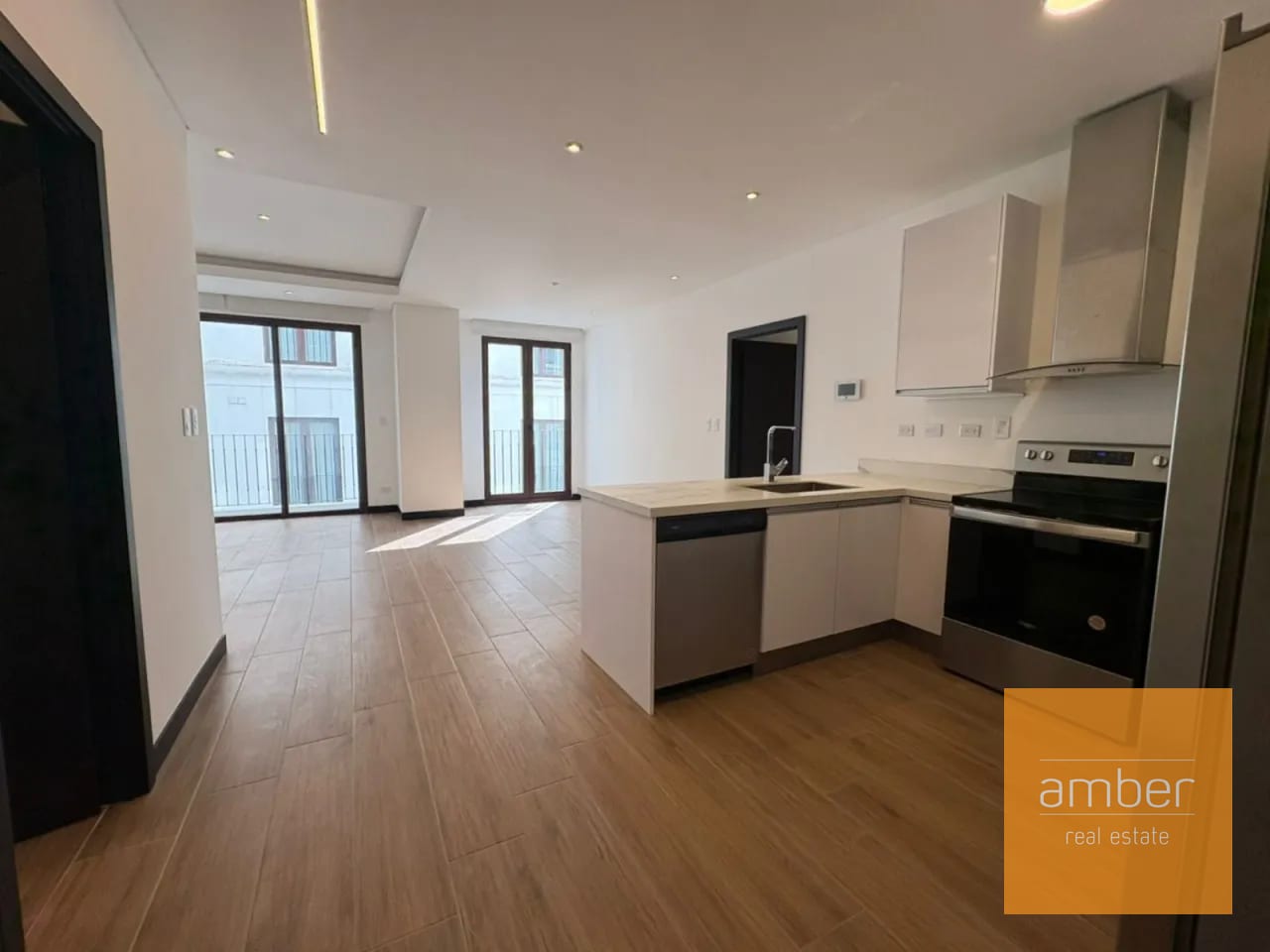 Apartamento en Lirios de Cayalá, zona 16 — Apartamento en Alquiler en Zona 16, Guatemala, Ciudad — foto 2 de 11