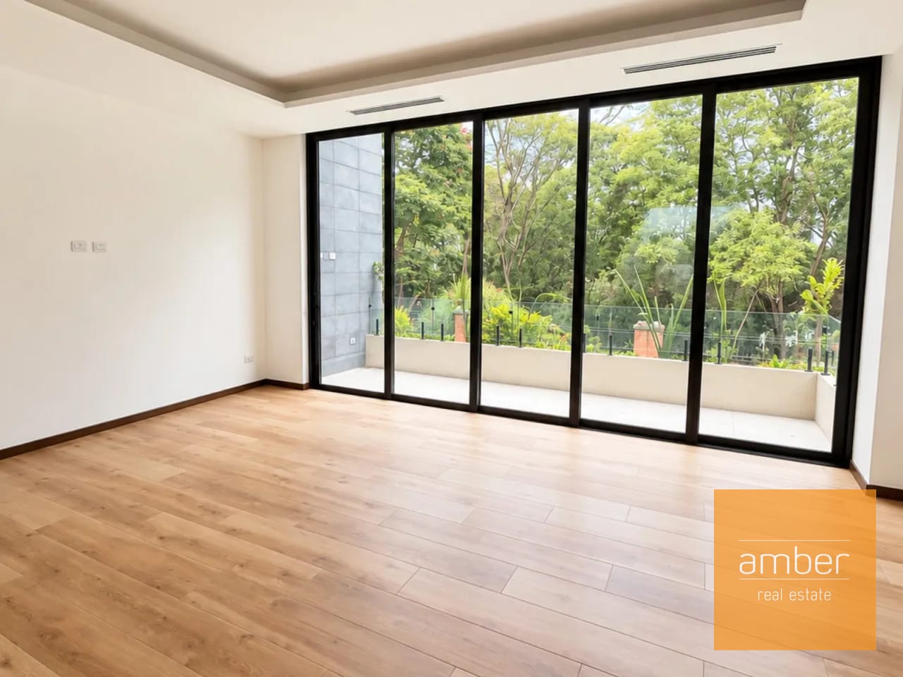 Apartamento en Dosento, zona 10 — Apartamento en Venta en Zona 10, Guatemala, Ciudad — foto 4 de 10