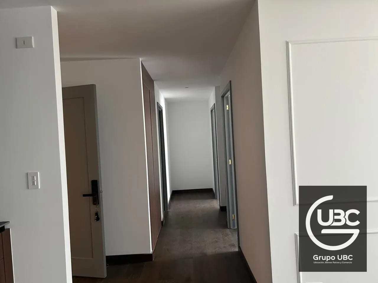 Apartamento en renta en Zona 10 de 3 habitaciones — Apartamento en Alquiler en Atarah, Zona 10, Guatemala, Ciudad — foto 4 de 12