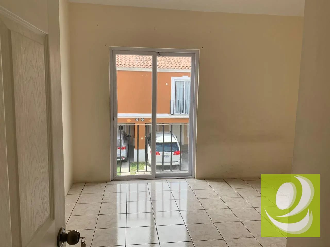 Vendo casa en Condado Catalina, Villa Nueva — Casa en Venta en Condado Catalina, Villa Nueva, Guatemala, Ciudad — foto 6 de 16