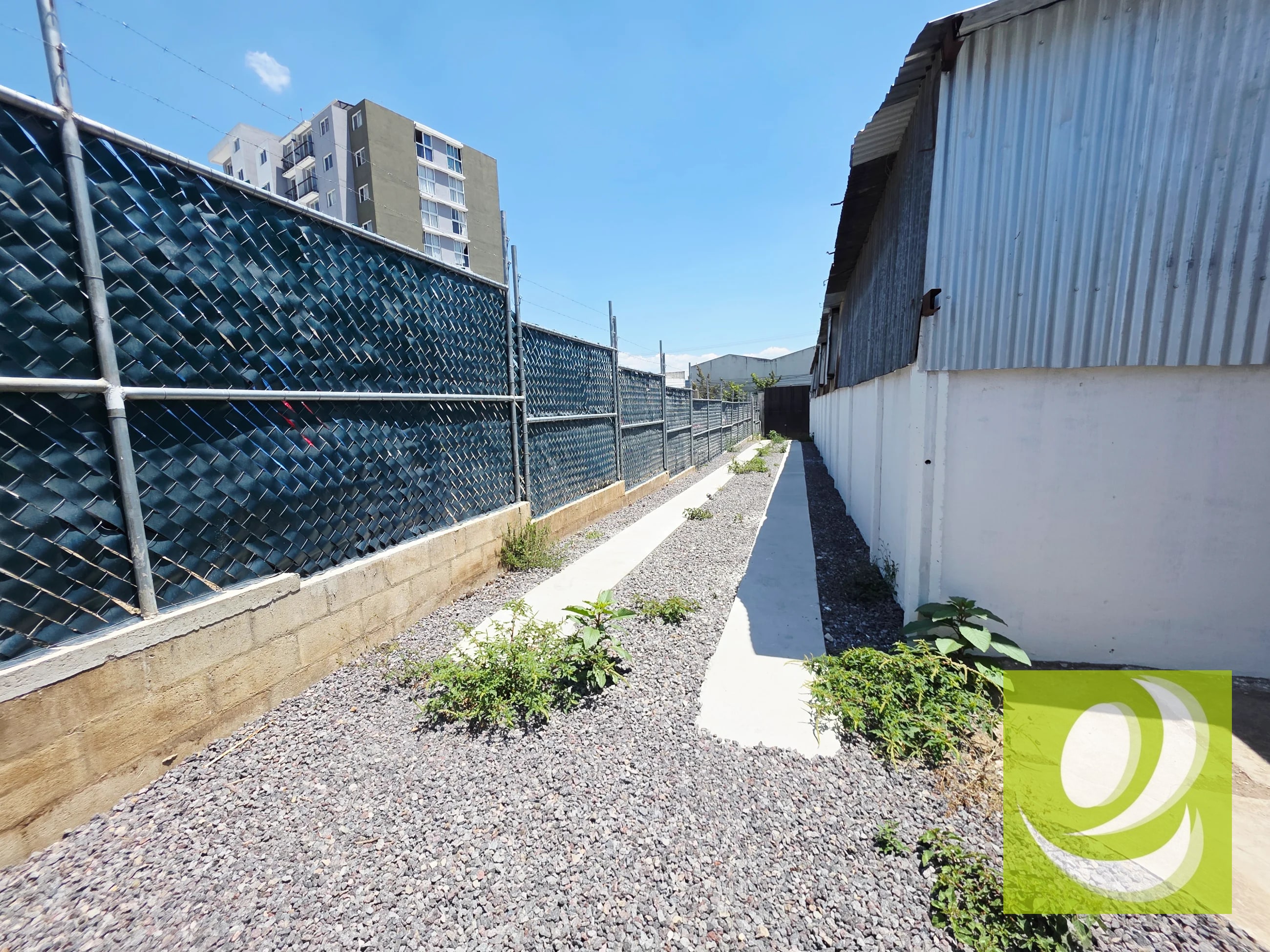 Alquilo-RENTO bodega en zona 11 - 14