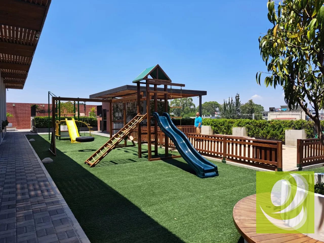 APARTAMENTO EN NIVEL ALTO, EDIFICIO ROQUE ZONA 2 — Apartamento en Venta en Zona 2, Guatemala, Ciudad — foto 4 de 5