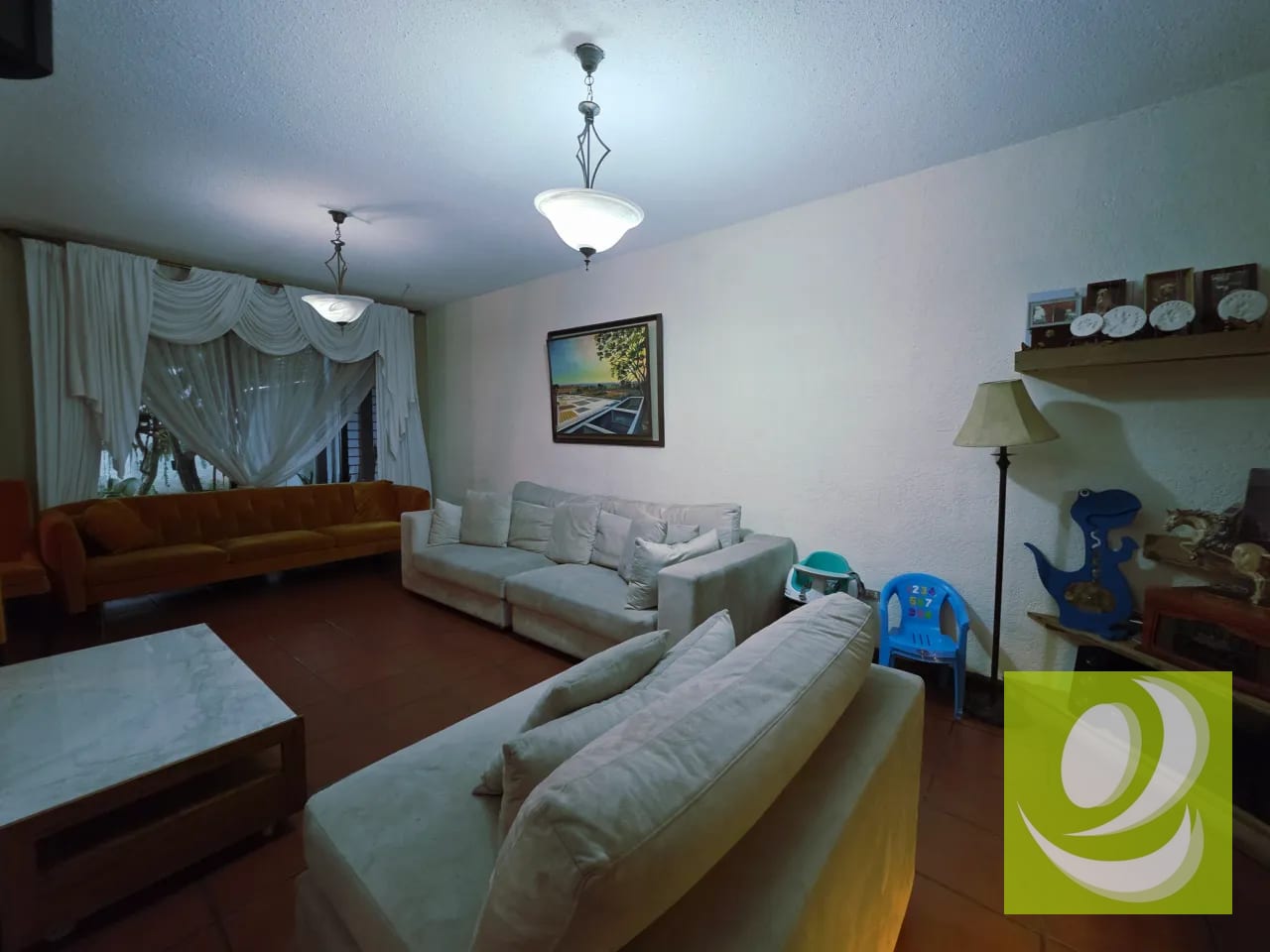 🏡 Casa en Venta – Sector B4, Blvd. San Cristóbal, Mixco Precio de venta: Q2,500,000 Código: PVC-007-03-25 — Casa en Venta en Zona 8 Mixco, Guatemala, Ciudad — foto 4 de 17
