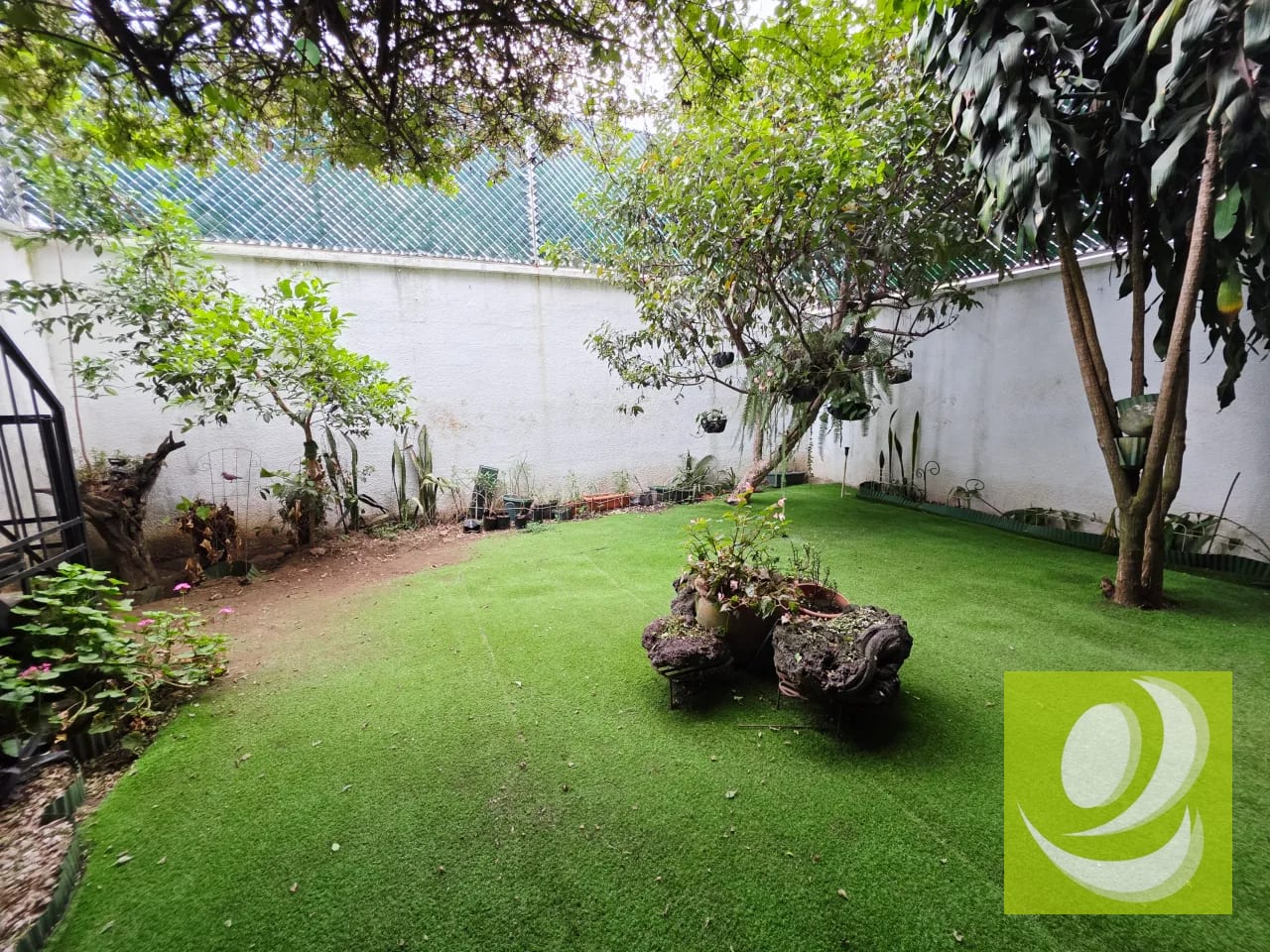 🏡 Casa en Venta – Sector B4, Blvd. San Cristóbal, Mixco Precio de venta: Q2,500,000 Código: PVC-007-03-25 — Casa en Venta en Zona 8 Mixco, Guatemala, Ciudad — foto 8 de 17