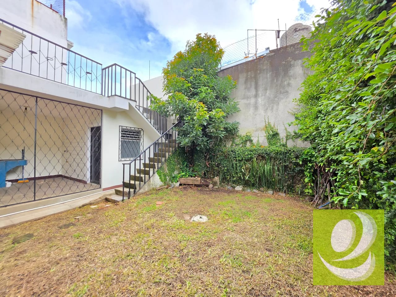 🏡 Casa de 2 Niveles en Venta – Kaminal Juyú II, Zona 7, Ciudad de Guatemala Precio de venta: Q2,200,000 Código interno: PVC-014-06-26 — Casa en Venta en Kaminaljuyú, Zona 7, Guatemala, Ciudad — foto 6 de 12