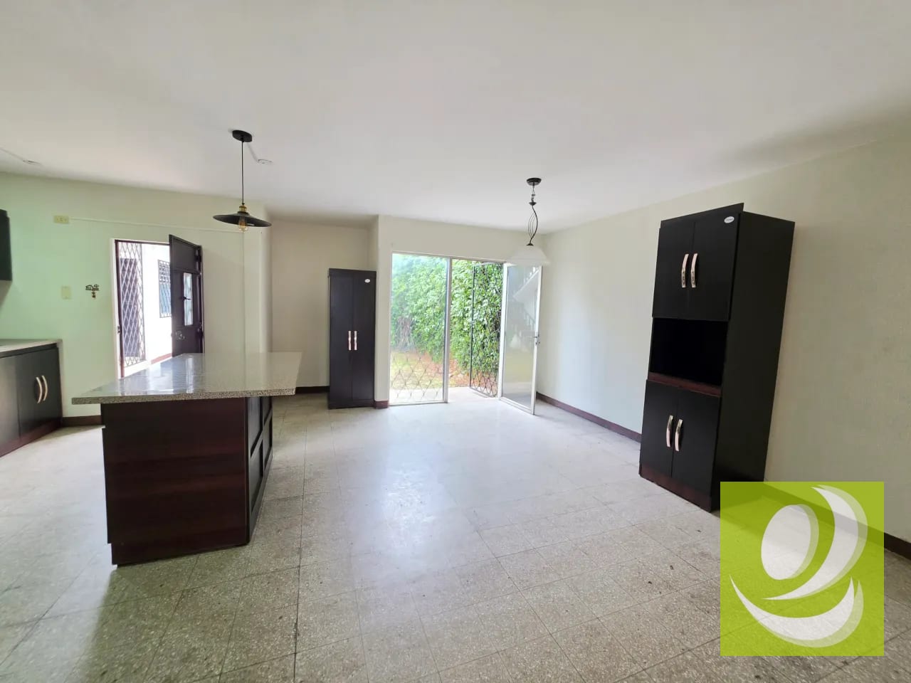 🏡 Casa de 2 Niveles en Venta – Kaminal Juyú II, Zona 7, Ciudad de Guatemala Precio de venta: Q2,200,000 Código interno: PVC-014-06-26 — Casa en Venta en Kaminaljuyú, Zona 7, Guatemala, Ciudad — foto 10 de 12