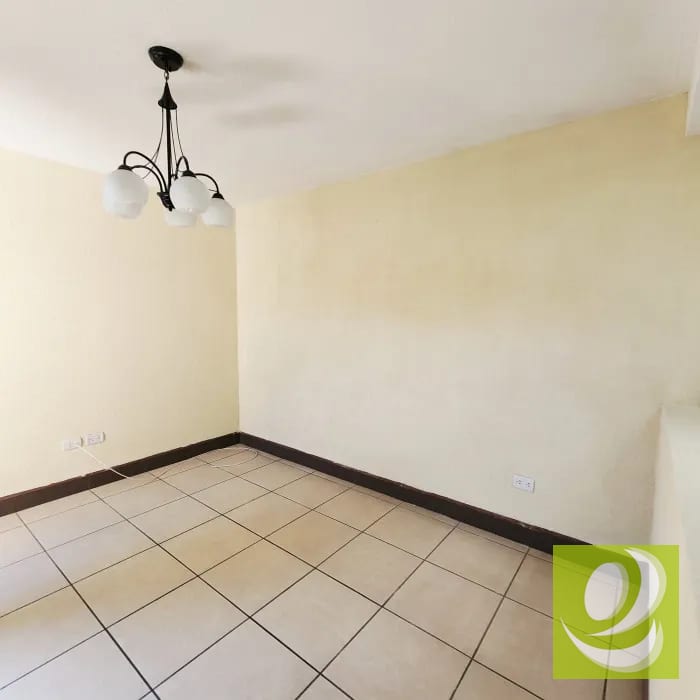 En Venta Casa en Los Olivos zona 18 — Casa en Venta en Zona 18, Guatemala, Ciudad — foto 3 de 15