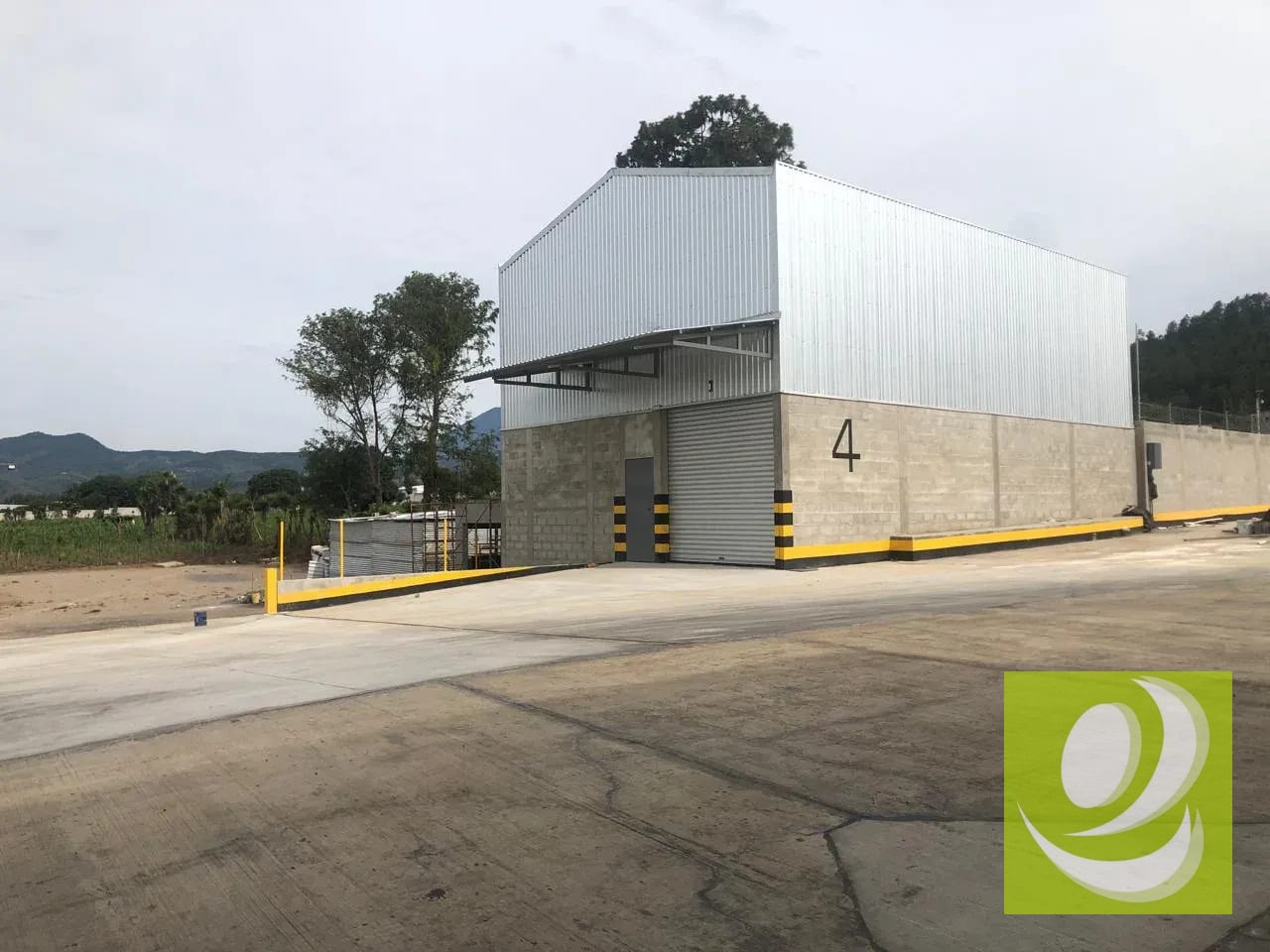 Se Renta Bodega Industrial Carretera a Occidente del País — Bodega / Ofibodega en Alquiler en San Andrés Itzapa, Chimaltenango — foto 4 de 7
