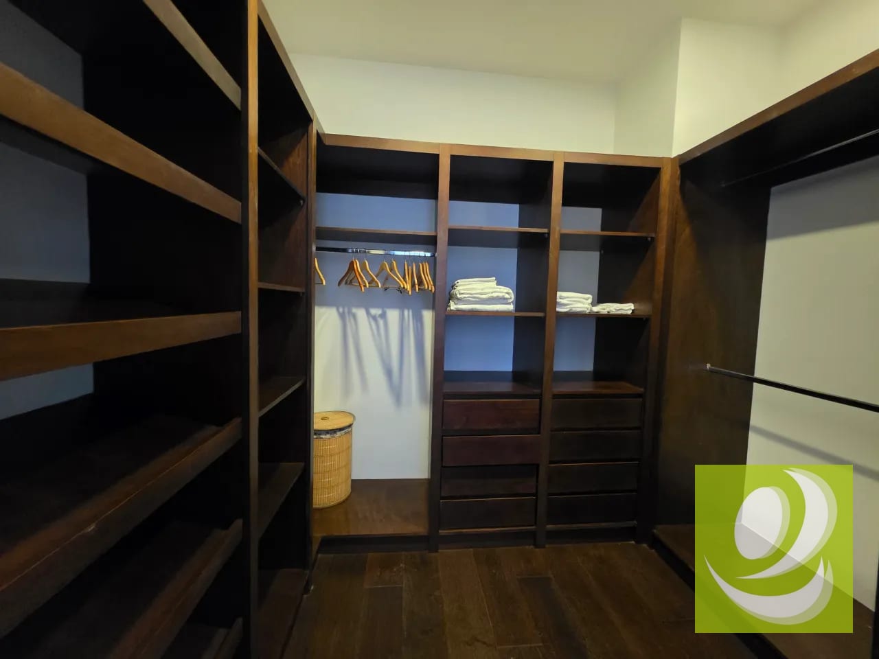 Se Vende o Renta Exclusivo Apartamento de Lujo en Zona 14 — Apartamento en Alquiler en Echo, Zona 14, Guatemala, Ciudad — foto 12 de 14