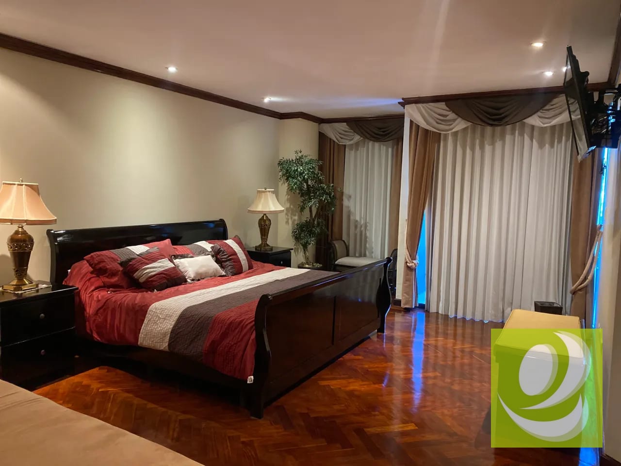 Apartamento en Venta o Renta en Edificio L'excellence / Zona 14 — Apartamento en Venta en L'Excellence, Zona 14, Guatemala, Ciudad — foto 8 de 10