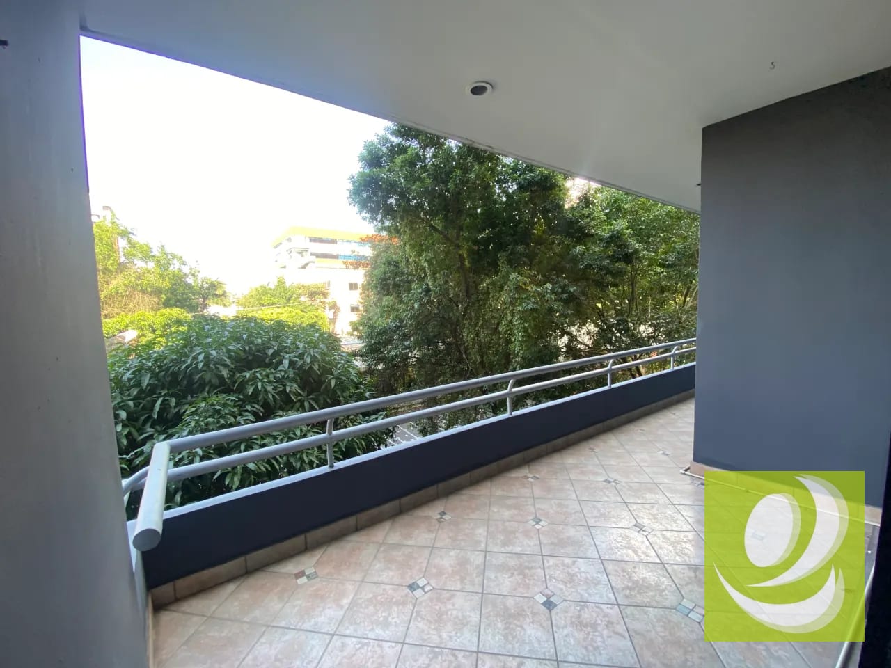 Apartamento en Venta o Renta en Edificio L'excellence / Zona 14 — Apartamento en Venta en L'Excellence, Zona 14, Guatemala, Ciudad — foto 9 de 10