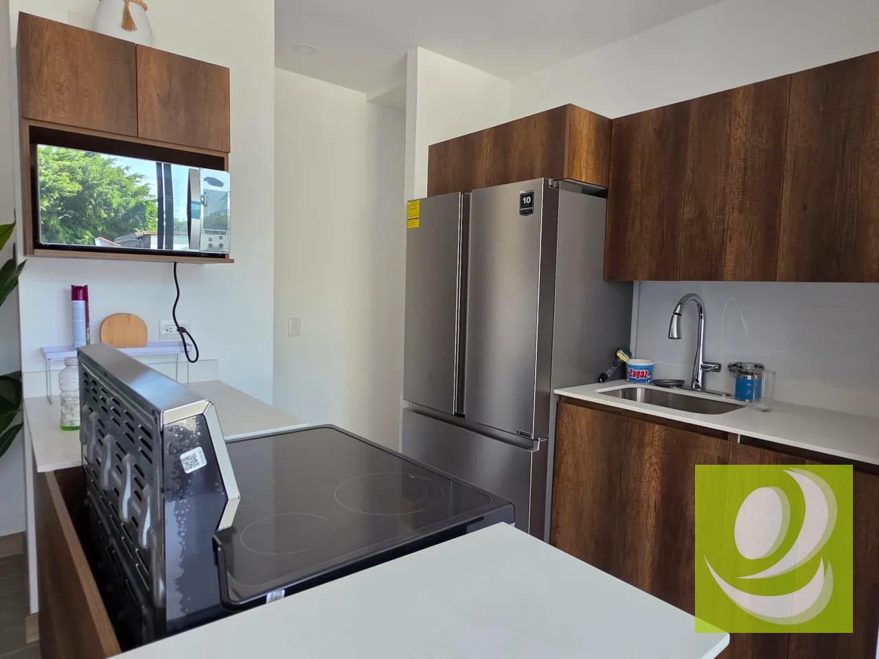 Se Renta Apartamento en Edificio Providencia Zona 13 — Apartamento en Alquiler en Providencia Apartamentos, Zona 13, Guatemala, Ciudad — foto 4 de 10