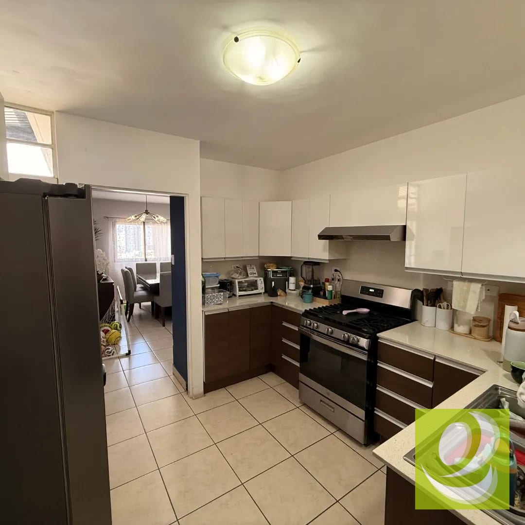 Casa en venta en Vistas del Naranjo 2 zona 4 Mixco — Casa en Venta en Zona 4 Mixco, Guatemala, Ciudad — foto 2 de 4