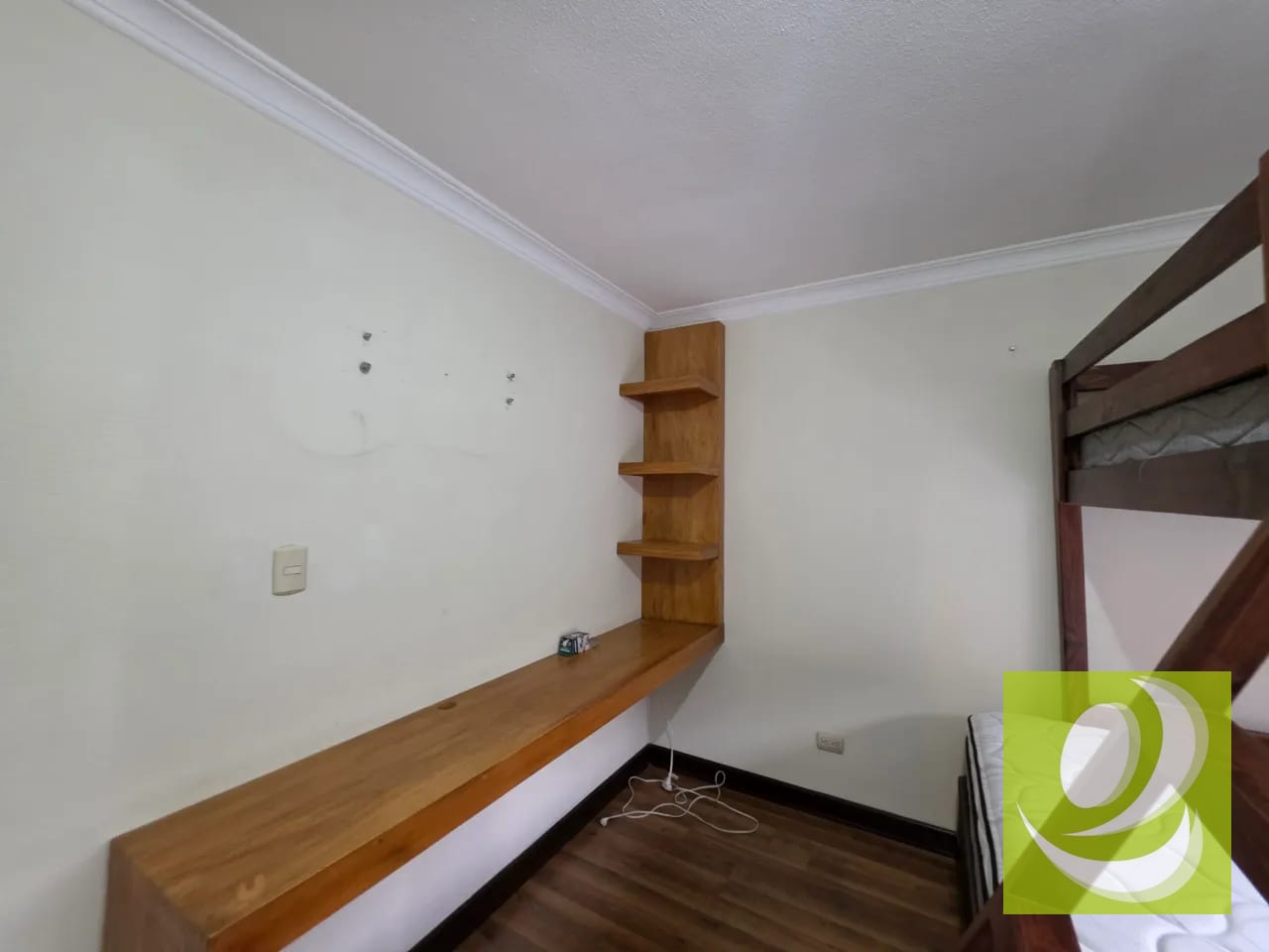 Prados de San Cristobal, Rento Casa semi amueblada — Casa en Alquiler en Prados de San Cristóbal, Zona 8 Mixco, Guatemala, Ciudad — foto 2 de 6