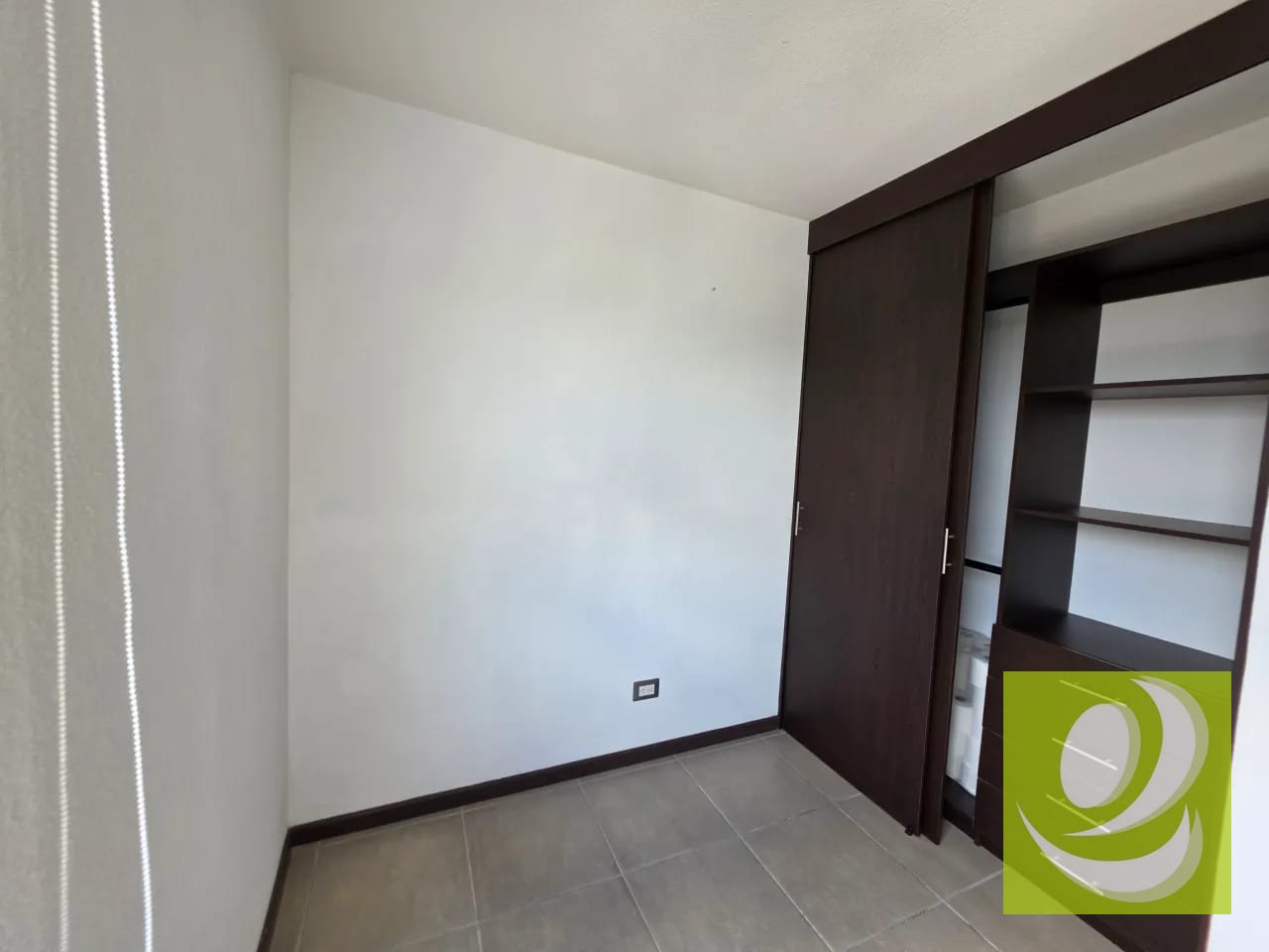 Apartamento con Linea Blanca en Alquiler en Zona 12 Santa Elisa — Apartamento en Alquiler en Torre Santa Elisa, Zona 12, Guatemala, Ciudad — foto 6 de 11