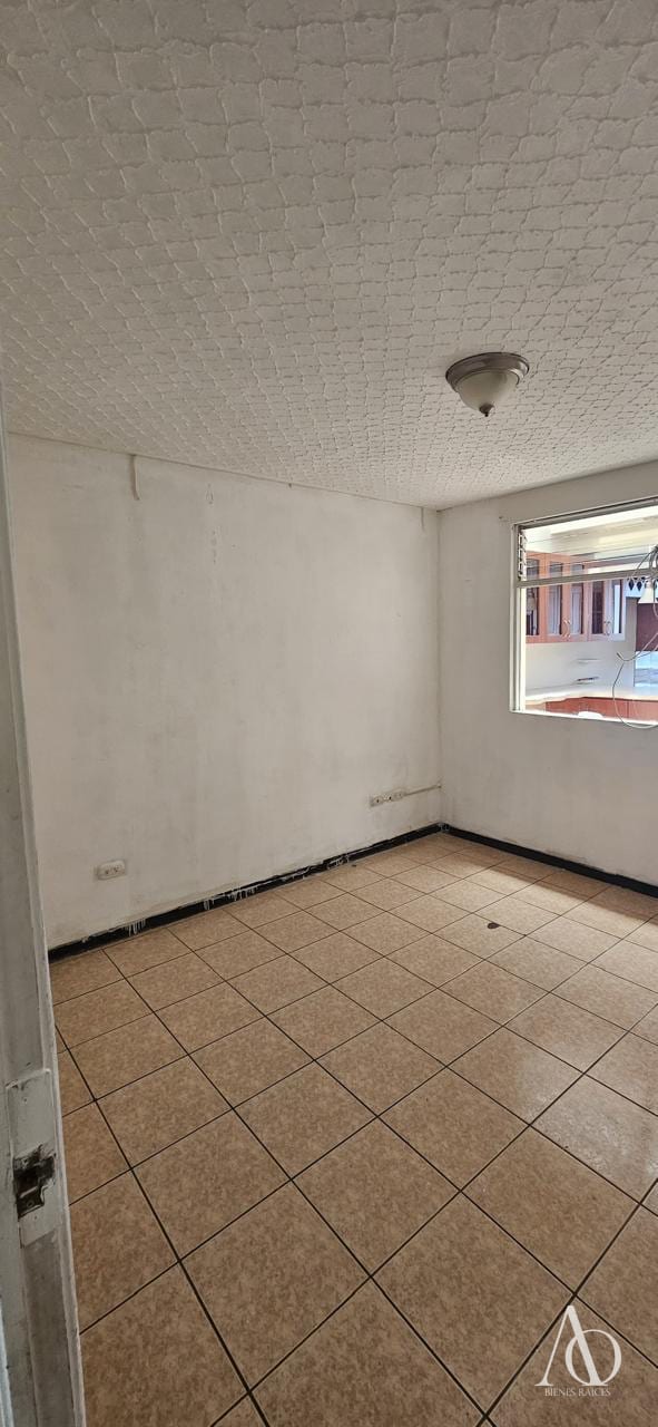Casa en Venta en Balcones de San Cristóbal, zona 8 de Mixco / EN DIRECTO — Casa en Venta en Zona 8 Mixco, Guatemala, Ciudad — foto 14 de 17