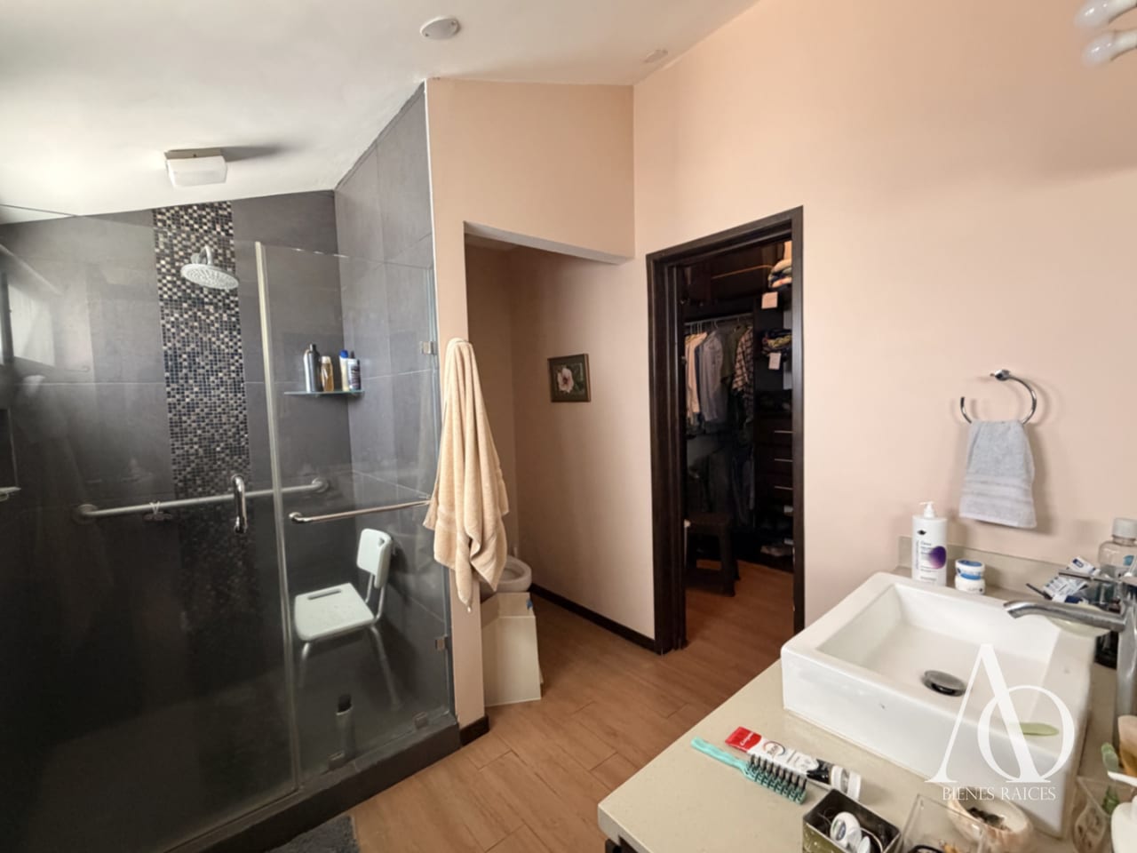 Casa en Alquiler / Venta Condominio Coventry Park, Km. 16.5 CES — Casa en Alquiler en Carretera a El Salvador, Guatemala, Ciudad — foto 4 de 12