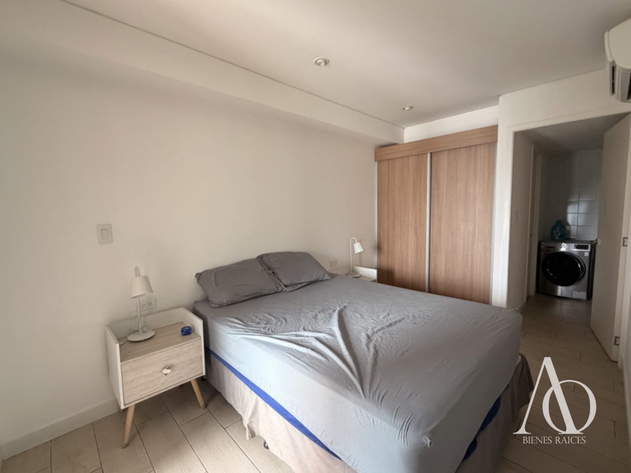 Apartamento en Alquiler Edificio Quo, zona 4 N5 / EN DIRECTO 02 o — Apartamento en Alquiler en QUO, Zona 4, Guatemala, Ciudad — foto 5 de 9