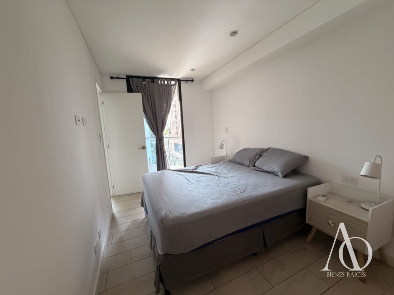 Apartamento en Alquiler Edificio Quo, zona 4 N5 / EN DIRECTO 02 o — Apartamento en Alquiler en QUO, Zona 4, Guatemala, Ciudad — foto 8 de 9