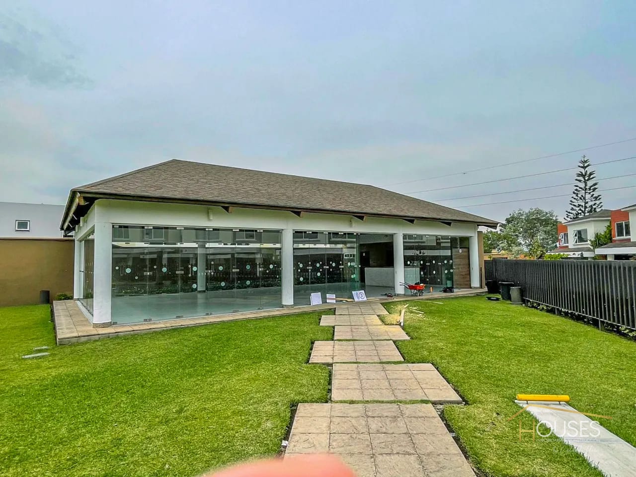 Vendo Casa en Las Luces del Encinal, Zona 7 Mixco — Casa en Venta en El Encinal, Zona 7 Mixco, Guatemala, Ciudad — foto 12 de 16