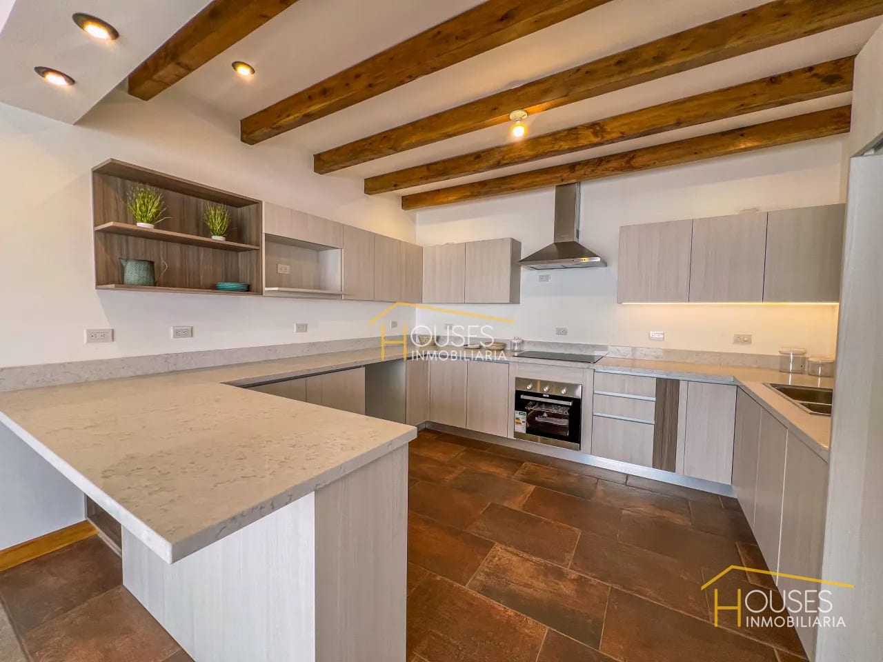 Vendo Casa en Hacienda San Juan, Alotenango — Casa en Venta en Alotenango, Sacatepéquez — foto 1 de 16