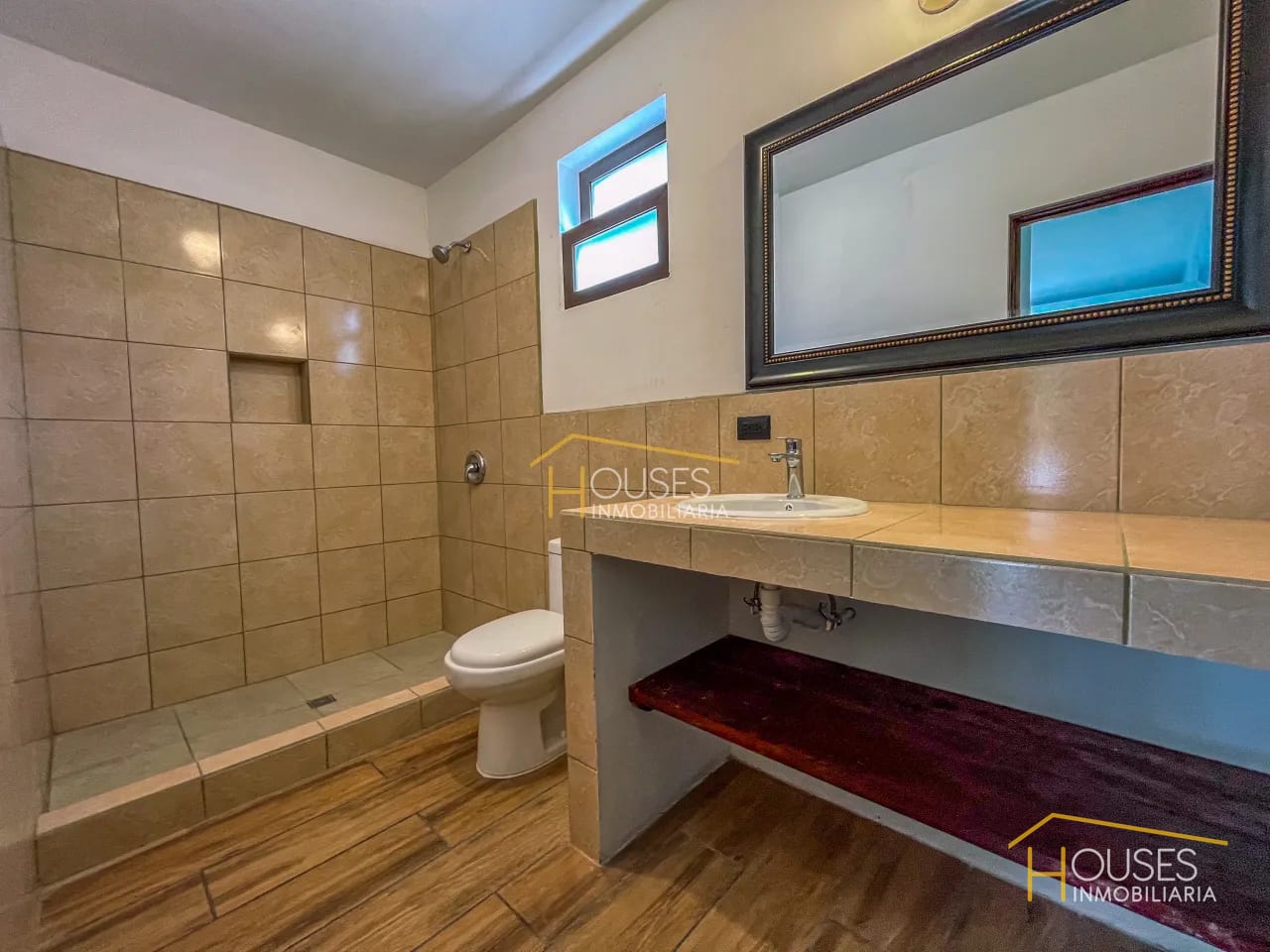 Vendo Casa en Antigua Gardens, Alotenango — Casa en Venta en Antigua Gardens, Alotenango, Sacatepéquez — foto 10 de 12