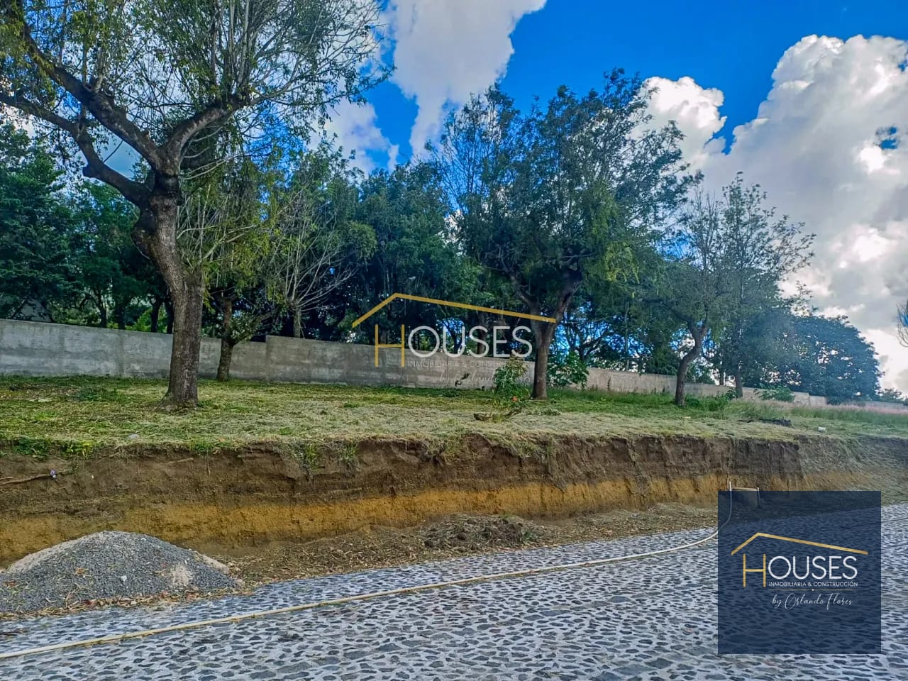 Vendo Terreno en Condominio Santa Sofia, carretera a San Juan Alotenango, Ciudad Vieja, Sacatepéquez — Terreno en Venta en Ciudad Vieja, Sacatepéquez — foto 3 de 8