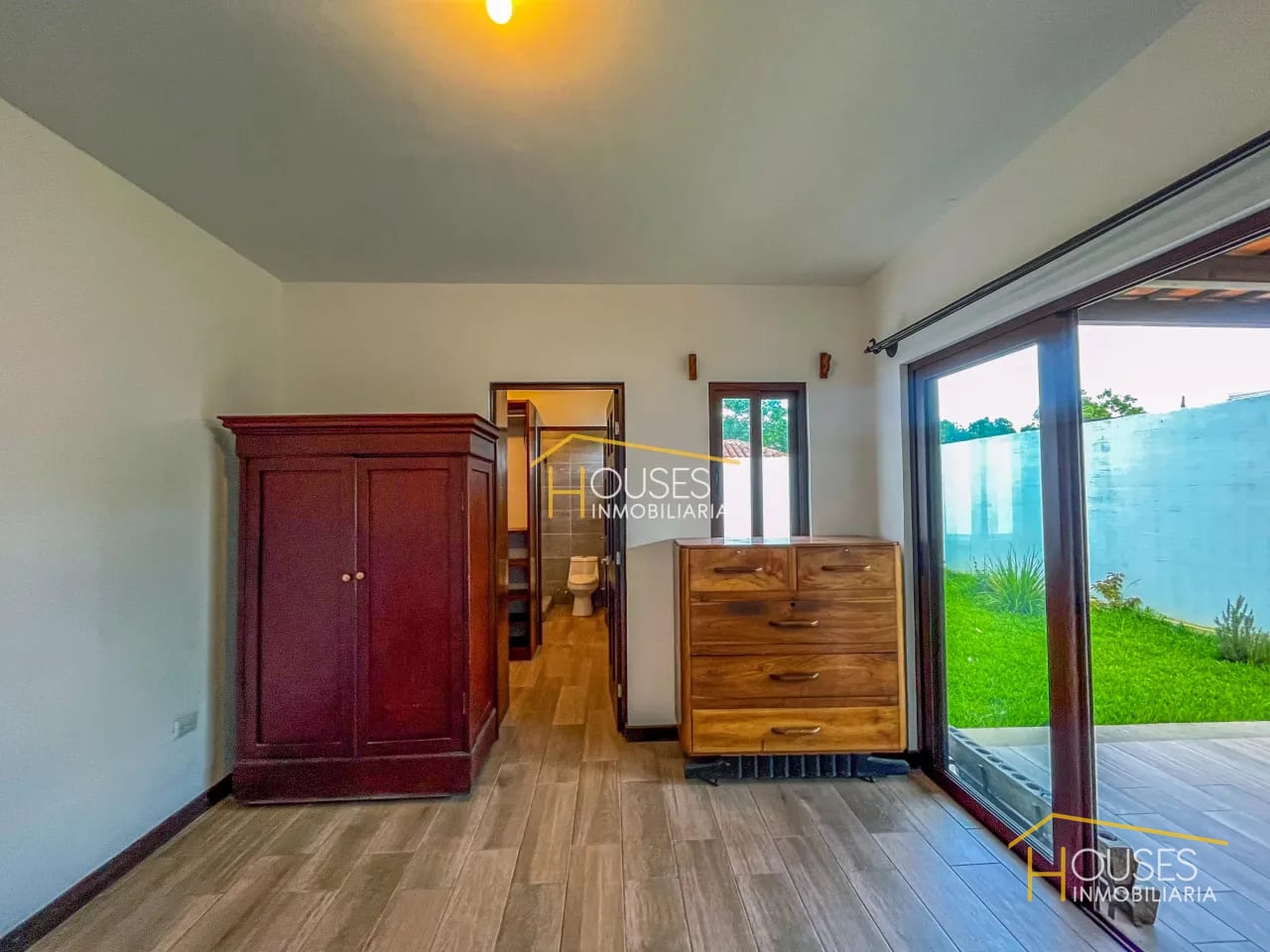 Vendo Casa en Condominio Santa Delfina, San Pedro las Huertas — Casa en Venta en Santa Delfina, Antigua, Sacatepéquez — foto 10 de 10