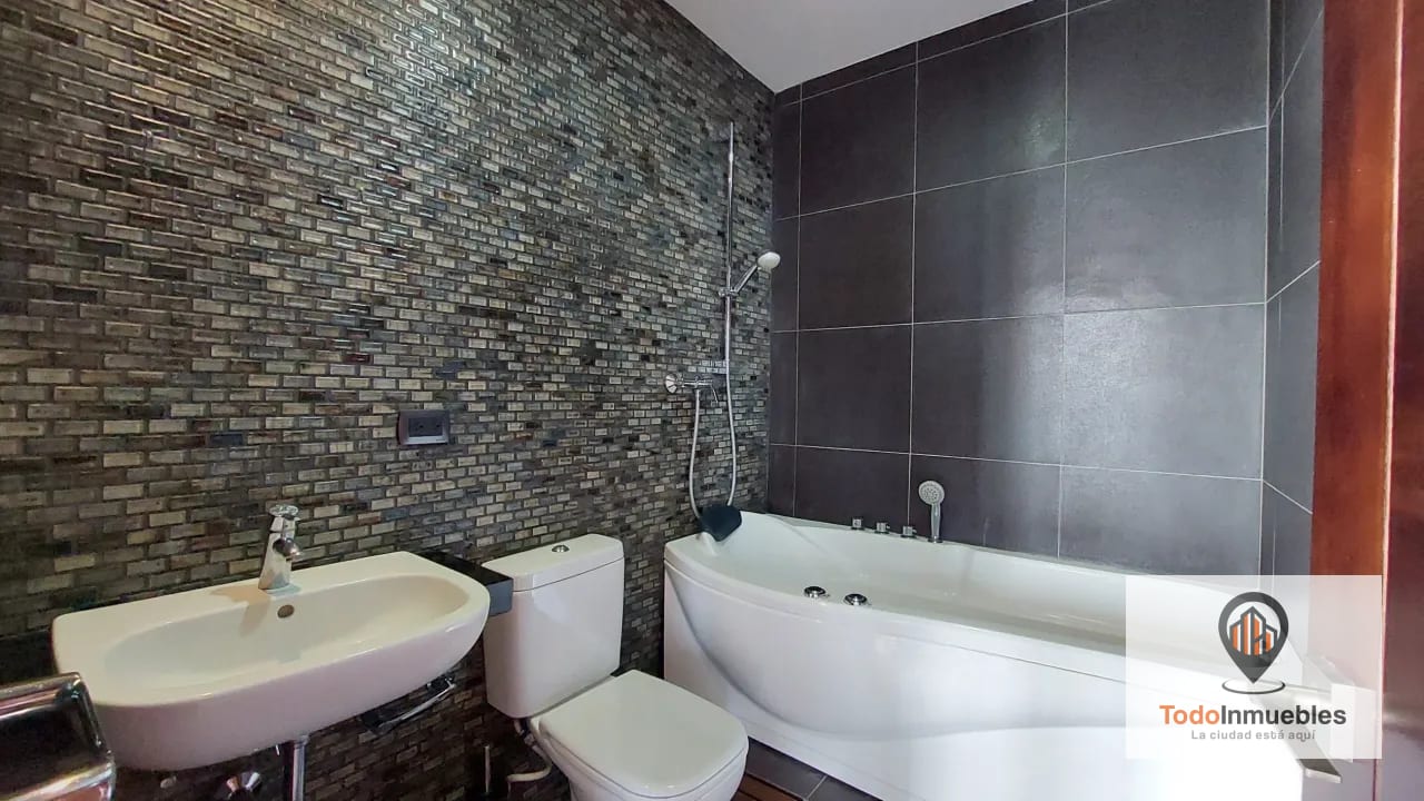 Apartamento Penthouse en Renta en zona 15 vh1 — Apartamento en Alquiler en Vista Hermosa I, Zona 15, Guatemala, Ciudad — foto 8 de 14
