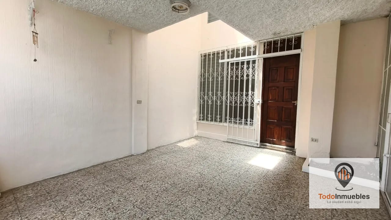 Casa en Renta en la Villa z14 — Casa en Alquiler en La Villa, Zona 14, Guatemala, Ciudad — foto 7 de 14