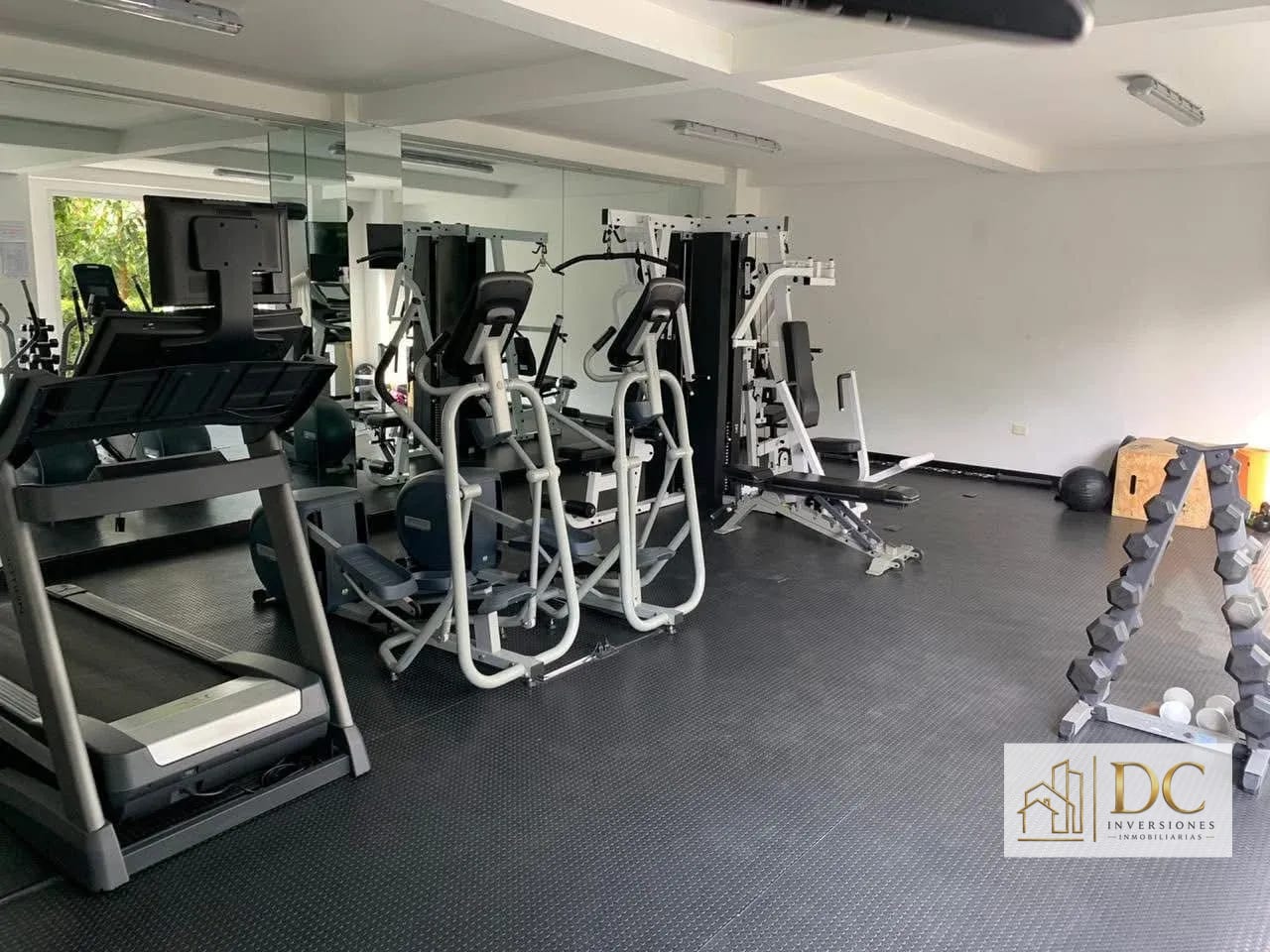 📍APARTAMENTO AMUEBLADO EN RENTA – 2 HAB + ESTUDIO | HEXA 16 | ZONA 16 — Apartamento en Alquiler en Hexa Cañada 16, Zona 16, Guatemala, Ciudad — foto 14 de 17