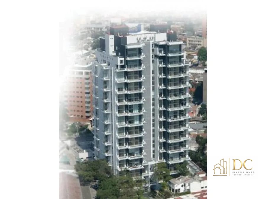 📍 APARTAMENTO EN RENTA – 2 HAB + DOBLE ALTURA | EDIFICIO ATRIUM | ZONA 10 — Apartamento en Alquiler en Atrium, Zona 10, Guatemala, Ciudad — foto 1 de 14