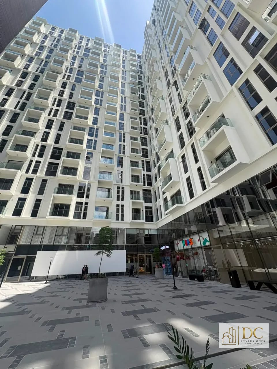 đ Apartamento en Renta â 3 Hab + LĂnea Blanca + Nivel Alto | Atarah | Zona 10 â Apartamento en Alquiler en Atarah, Zona 10, Guatemala, Ciudad â foto 1 de 15