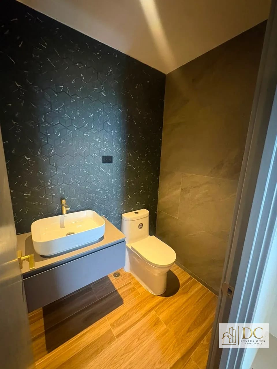 đ Apartamento en Renta â 3 Hab + LĂnea Blanca + Nivel Alto | Atarah | Zona 10 â Apartamento en Alquiler en Atarah, Zona 10, Guatemala, Ciudad â foto 11 de 15